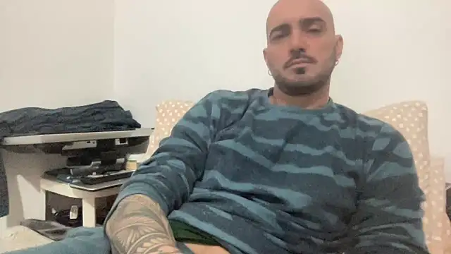 alessandromori91 online show from January 10, 8:37 pm