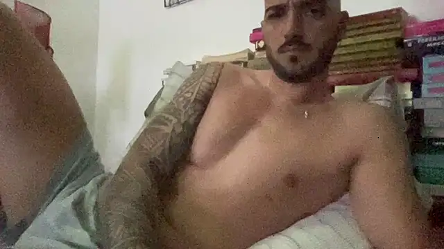 Snapshot of alessandromori91 chatting on June 23, 2:26 pm alessandromori91 online show from June 23, 2:26 pm