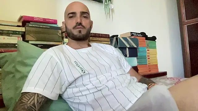 alessandromori91 online show from April 26, 9:17 am
