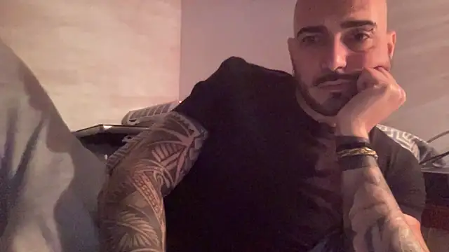 alessandromori91 online show from December 22, 10:21 pm