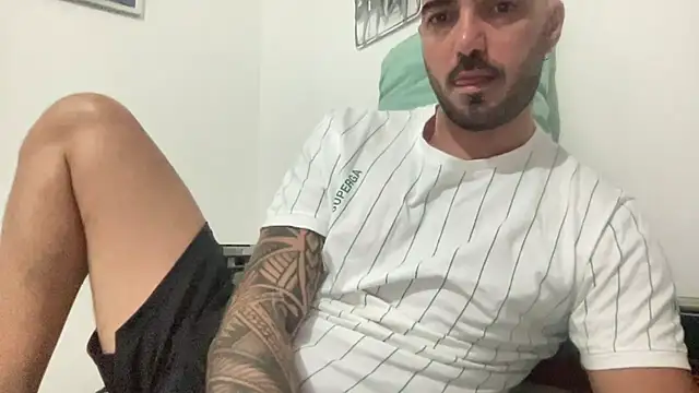 alessandromori91 online show from September 21, 7:30 pm