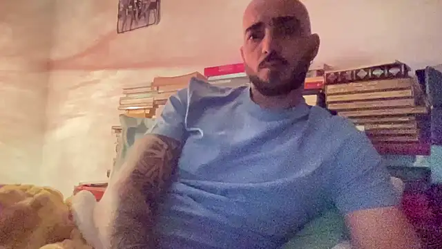 alessandromori91 online show from May 6, 8:13 pm