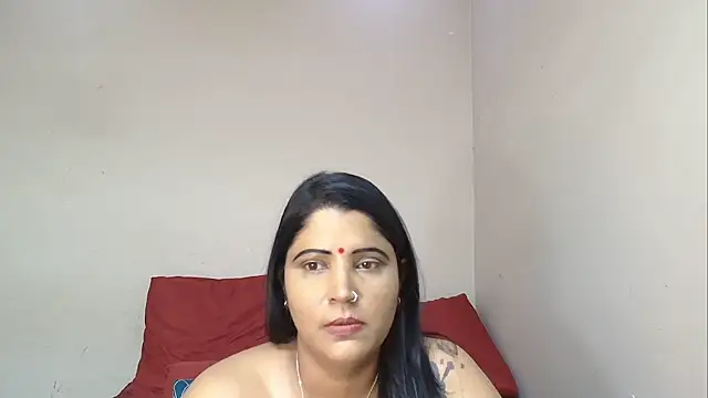 Snapshot of XIndianintimacy chatting on January 31, 10:42 pm XIndianintimacy online show from January 31, 10:42 pm