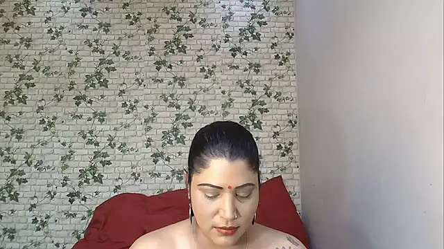 Snapshot of XIndianintimacy chatting on September 26, 6:15 pm XIndianintimacy online show from September 26, 6:15 pm