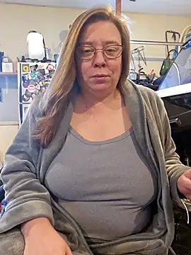 MsShelby40 online show from February 20, 9:53 pm