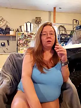 MsShelby40 online show from December 17, 5:51 pm