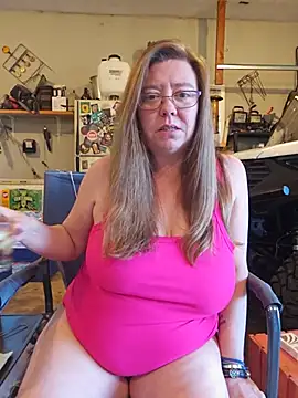 MsShelby40 online show from June 19, 10:47 pm