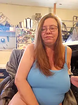 MsShelby40 online show from December 5, 6:17 pm