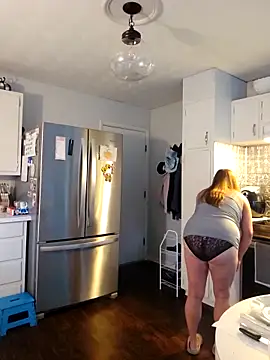 MsShelby40 online show from October 8, 10:10 pm