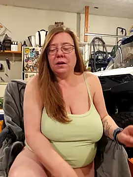 MsShelby40 online show from December 16, 11:20 pm