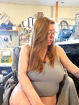 MsShelby40 online show from December 20, 8:33 pm