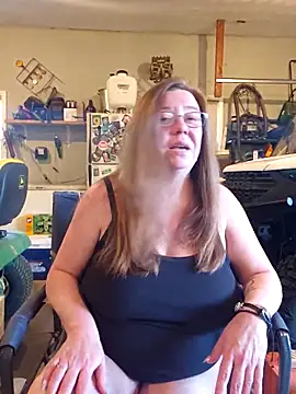 MsShelby40 online show from April 14, 11:10 pm