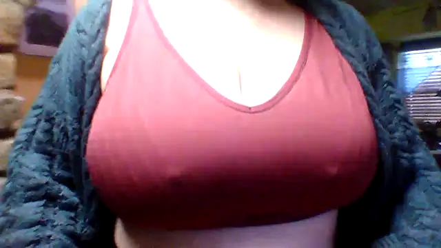 Big-Tits-McGee online show from December 15, 2:45 pm