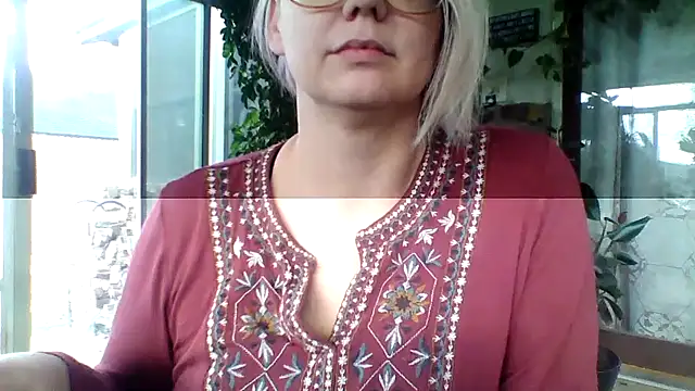 Big-Tits-McGee online show from December 17, 3:17 pm