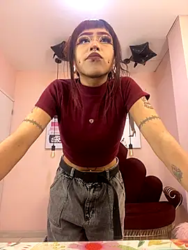 Violetta Suky online show from November 26, 1:11 pm