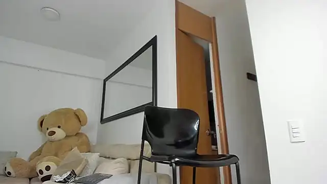 smit hot sr online show from January 18, 5:44 am