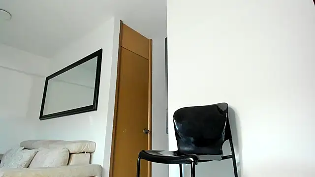 smit hot sr online show from April 8, 5:42 am