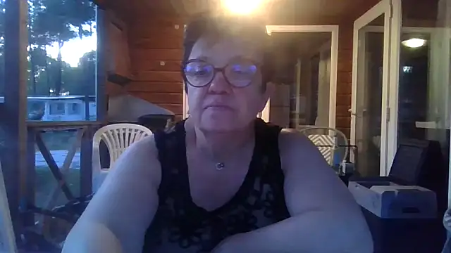 Vandeae44 online show from May 21, 7:44 pm
