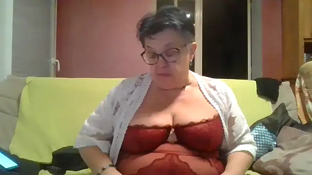 Vandeae44 online show from February 1, 10:08 pm