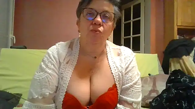 Vandeae44 online show from February 18, 8:49 pm