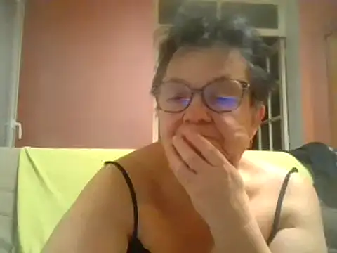 Vandeae44 online show from January 13, 8:37 pm