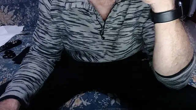 maduroguapo online show from March 31, 8:44 pm