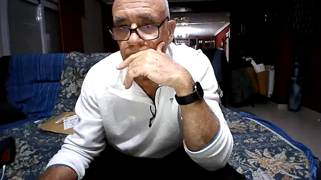 maduroguapo online show from March 6, 10:05 pm