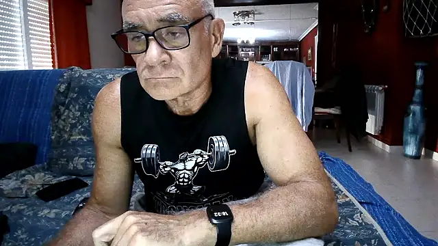 maduroguapo online show from April 13, 4:33 pm