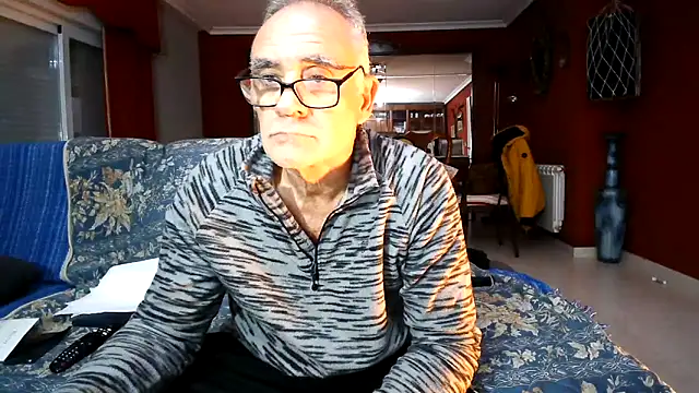 maduroguapo online show from November 29, 9:59 pm