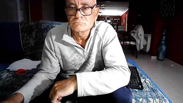 maduroguapo online show from November 6, 10:14 pm