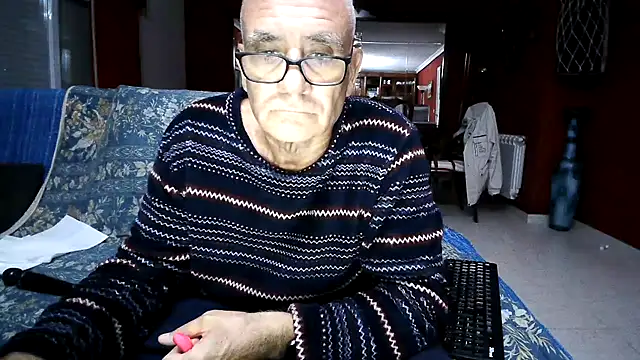 maduroguapo online show from November 5, 9:40 pm