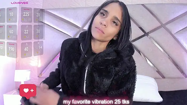 sophie pariss online show from March 27, 2:42 am