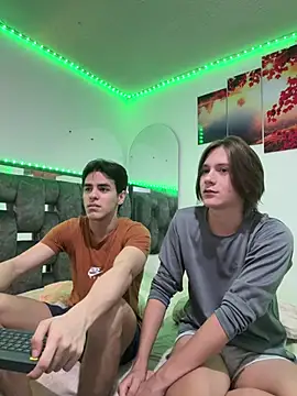 Alex and Fabian online show from March 13, 6:07 am