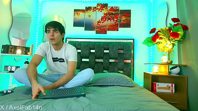 Alex and Fabian online show from March 8, 6:37 pm