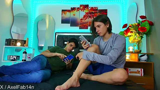 Alex and Fabian online show from March 3, 6:35 pm