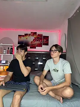 Alex and Fabian online show from May 15, 2:31 am