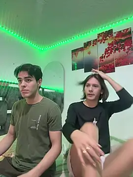 Alex and Fabian online show from March 16, 3:58 am