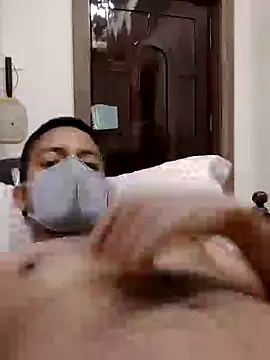 Snapshot of lovablesam chatting on December 16, 5:59 am lovablesam online show from December 16, 5:59 am