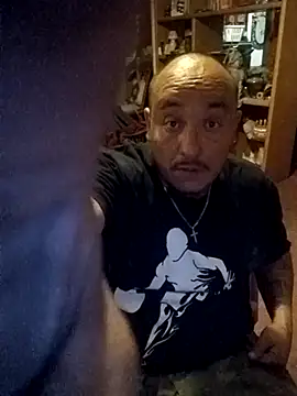 wilsons12 online show from March 25, 2:01 am