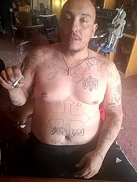 wilsons12 online show from April 9, 8:15 pm