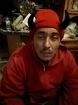 wilsons12 online show from November 18, 3:32 am