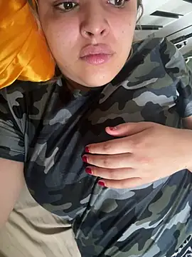 Snapshot of sweetshygirl chatting on December 30, 8:15 pm sweetshygirl online show from December 30, 8:15 pm