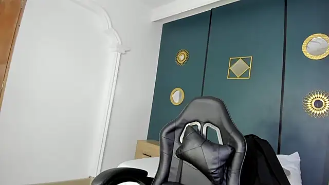 lia sexx19 online show from March 26, 2:32 am