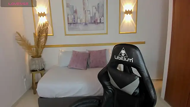 lia sexx19 online show from November 16, 2:27 am