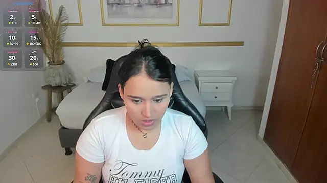 lia sexx19 online show from December 16, 2:05 am