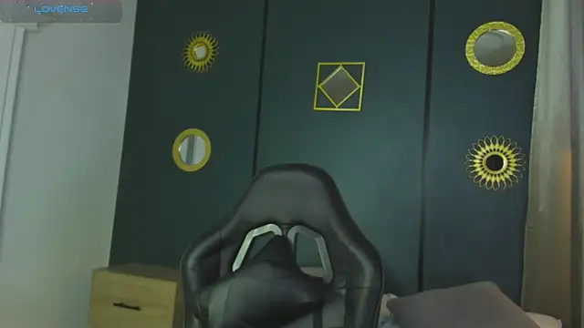 lia sexx19 online show from March 24, 2:33 am