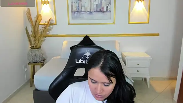 lia sexx19 online show from December 23, 2:11 am