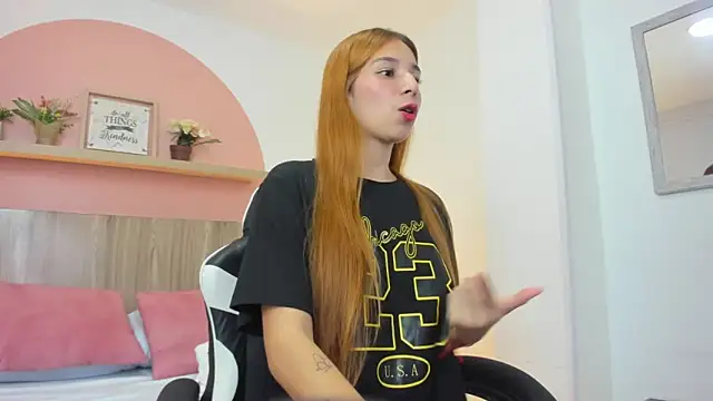 Snapshot of maroly_21 chatting on October 16, 2:09 am maroly 21 online show from October 16, 2:09 am