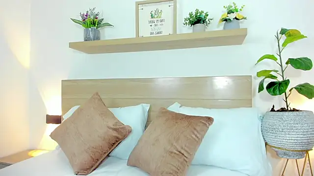 Snapshot of maroly_21 chatting on October 29, 7:13 pm maroly 21 online show from October 29, 7:13 pm