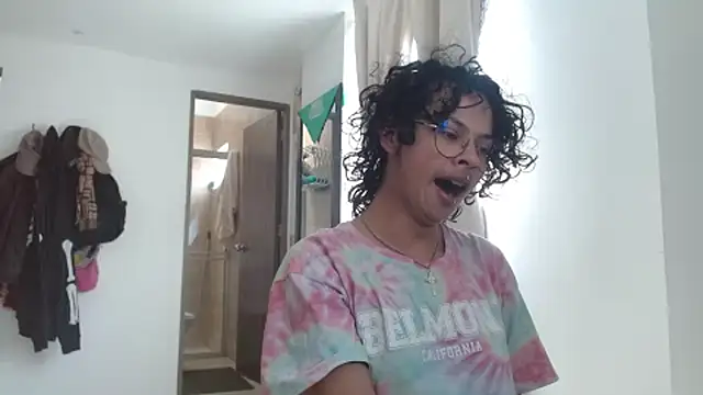 fenixmfx19 online show from February 25, 7:14 pm